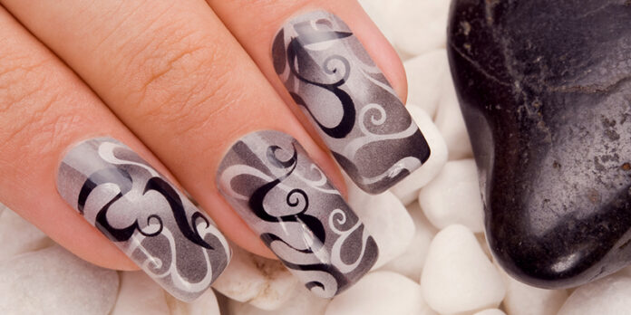 How many types of manicure manicure