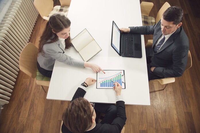 TOP 5 TIPS TO INCREASE YOUR BUSINESS SALES IN 2022