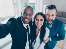 How Creative Recognition Programs Are Improving Retention